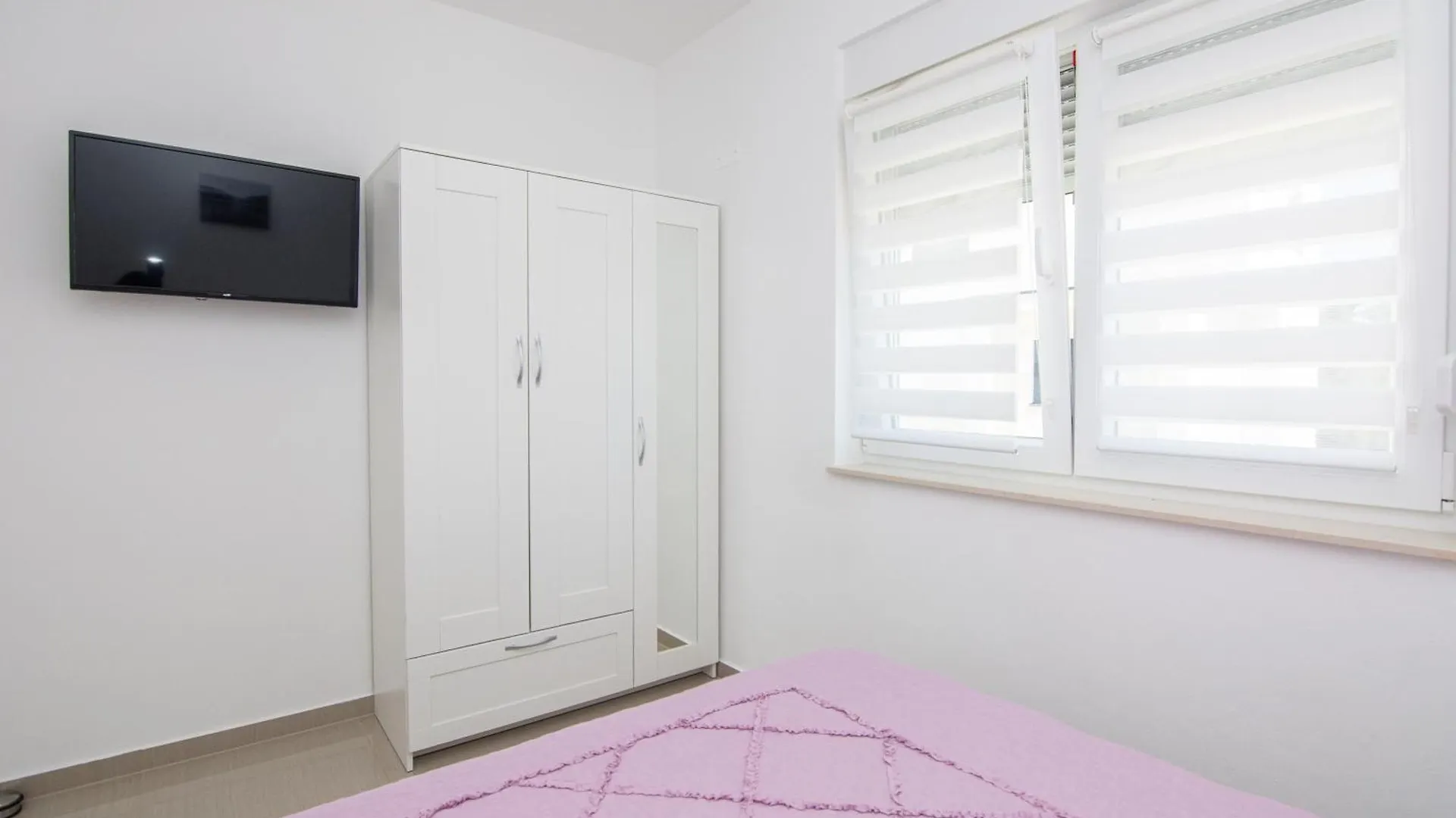 Apartments Grabovickic Vir Κροατία