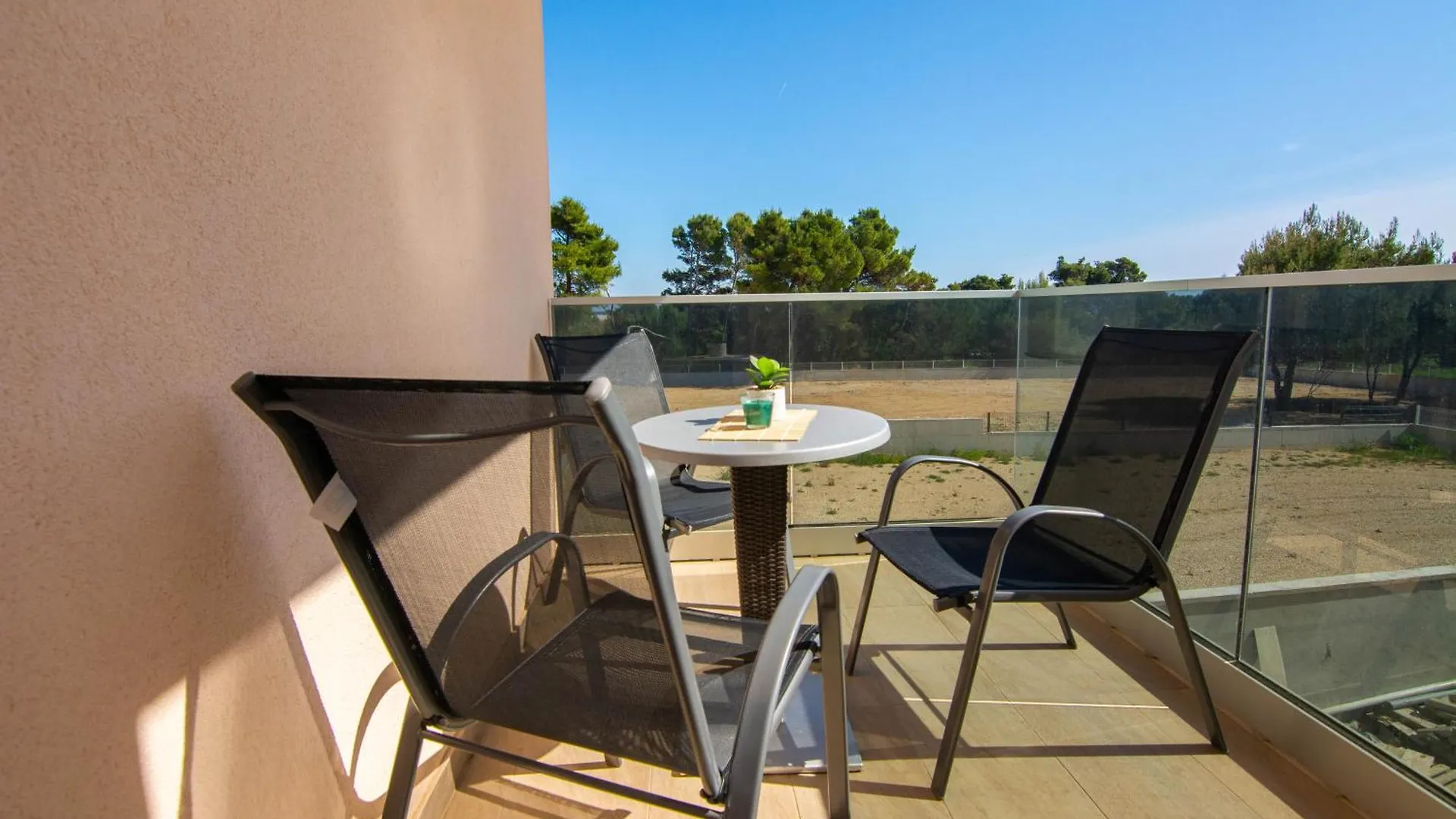 Apartments Grabovickic Vir
